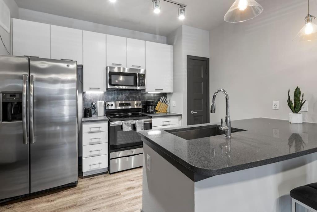 Urban Oasis, Pool Gym Dog Park Free Wifi Apartment Austin Exterior photo