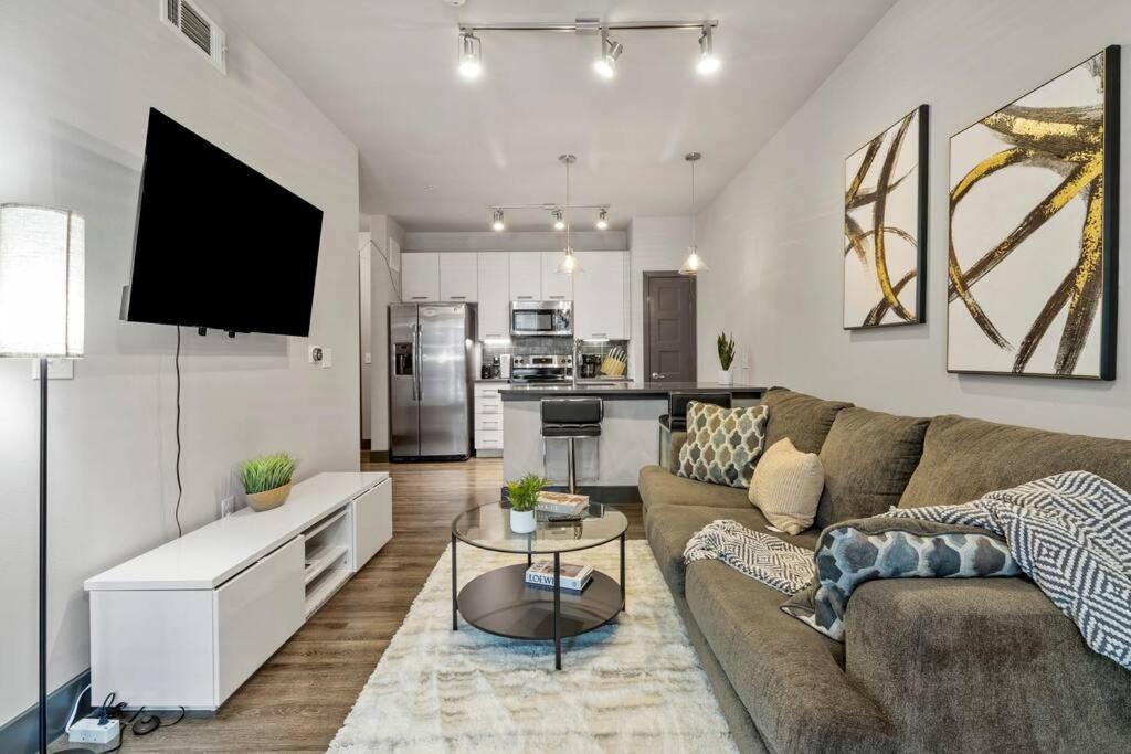 Urban Oasis, Pool Gym Dog Park Free Wifi Apartment Austin Exterior photo
